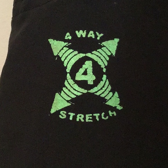 Men’s 30 Body Glove Vapor Skin Black Board Shorts - Picture 5 of 6